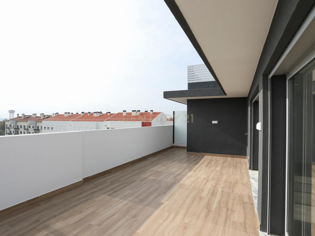 🏡 Empreendimento Zeus — Modernidade e Sustentabilidade no Montijo - Image 43