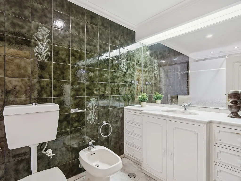 Apartamento T4 Areeiro - Viver bem no coração de Lisboa - Image 32