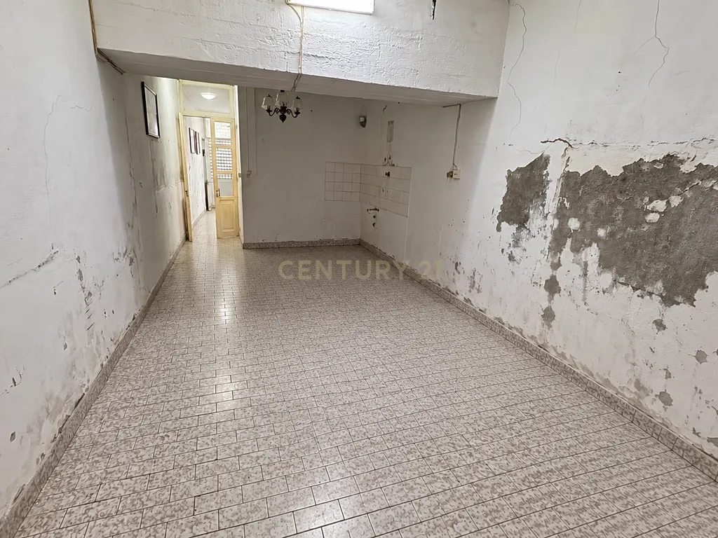 🏡 Moradia T3 com Quintal e Vista Mar | São Pedro – Ponta Delgada 🌅 - Image 5