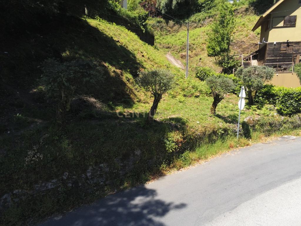 Terreno com Projeto Aprovado no Gerês – Vistas Incríveis para a Albufeira da Caniçada - Image 15