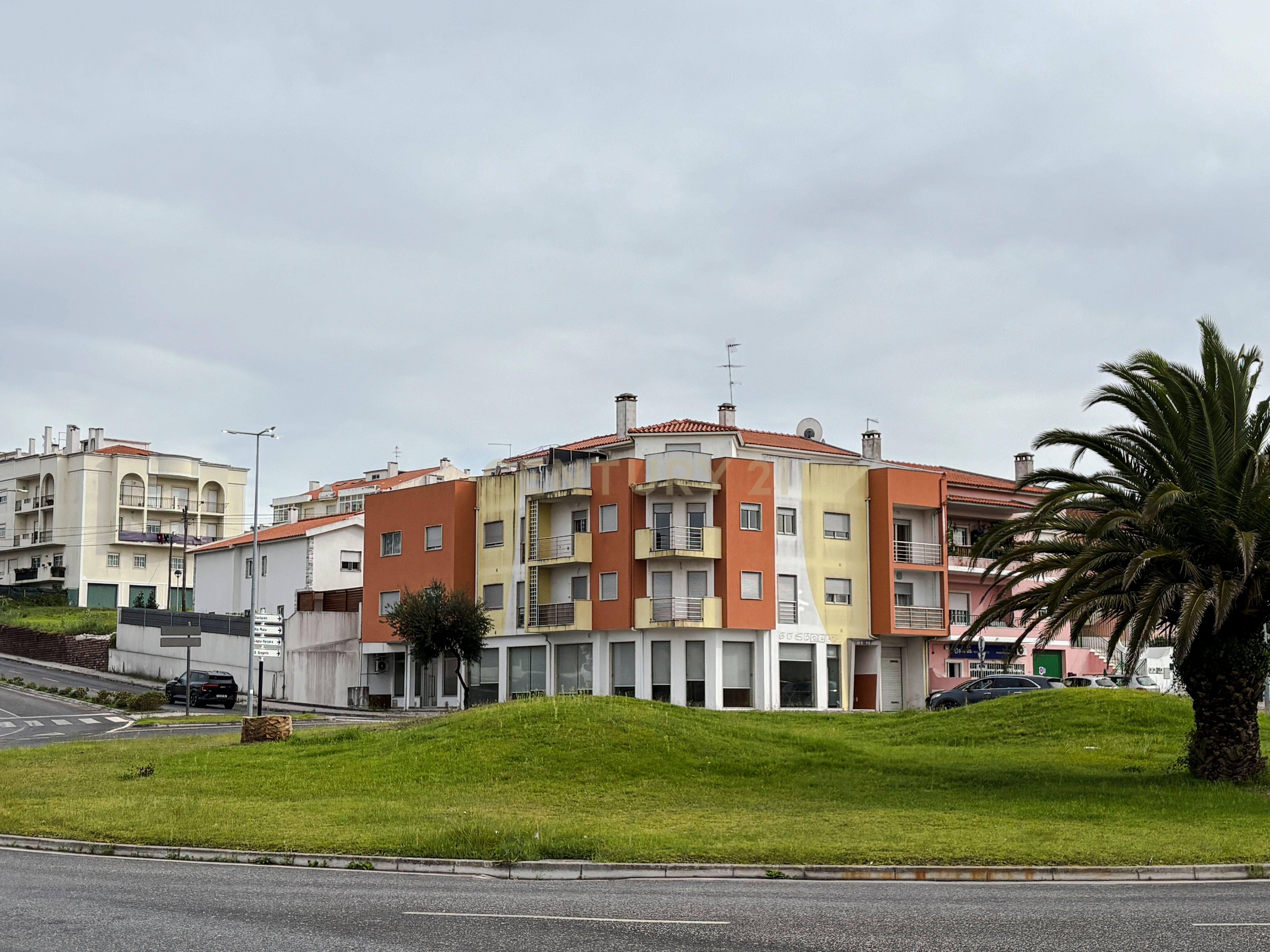 Apartamento T1 à venda em Caldas da Rainha - Nossa Senhora do Pópulo, Coto e São Gregório, €220.000