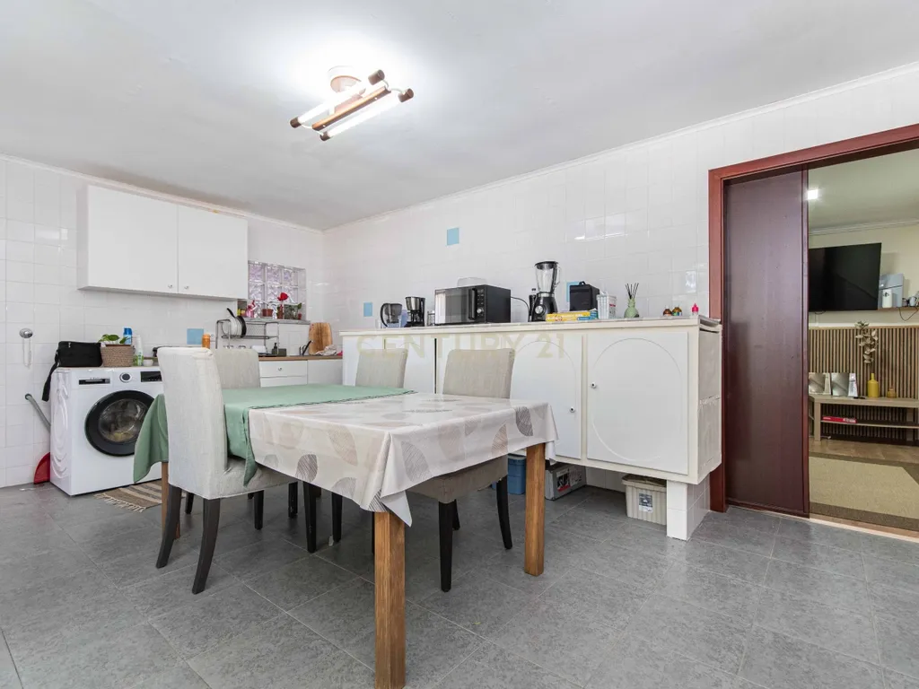 Moradia Exclusiva para Investimento em Quinta do Anjo, Palmela - Image 94