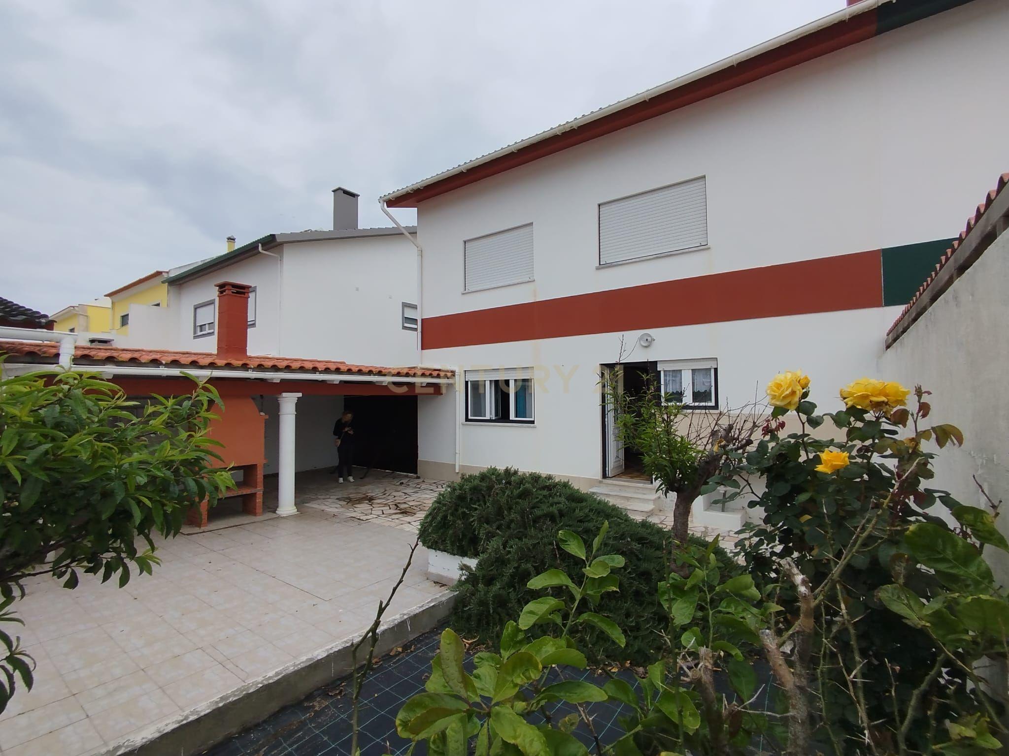Moradia T4 com garagem em Peniche - Vista 4