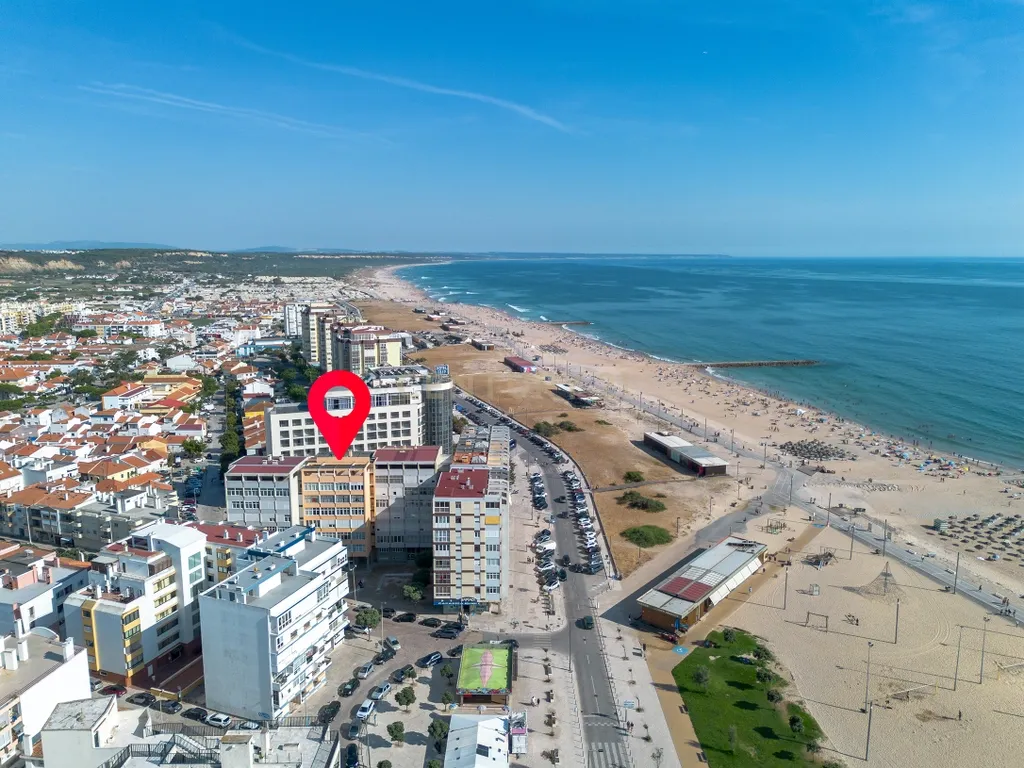 Arrendamento T3 Costa da Caparica com Elevador - Image 53