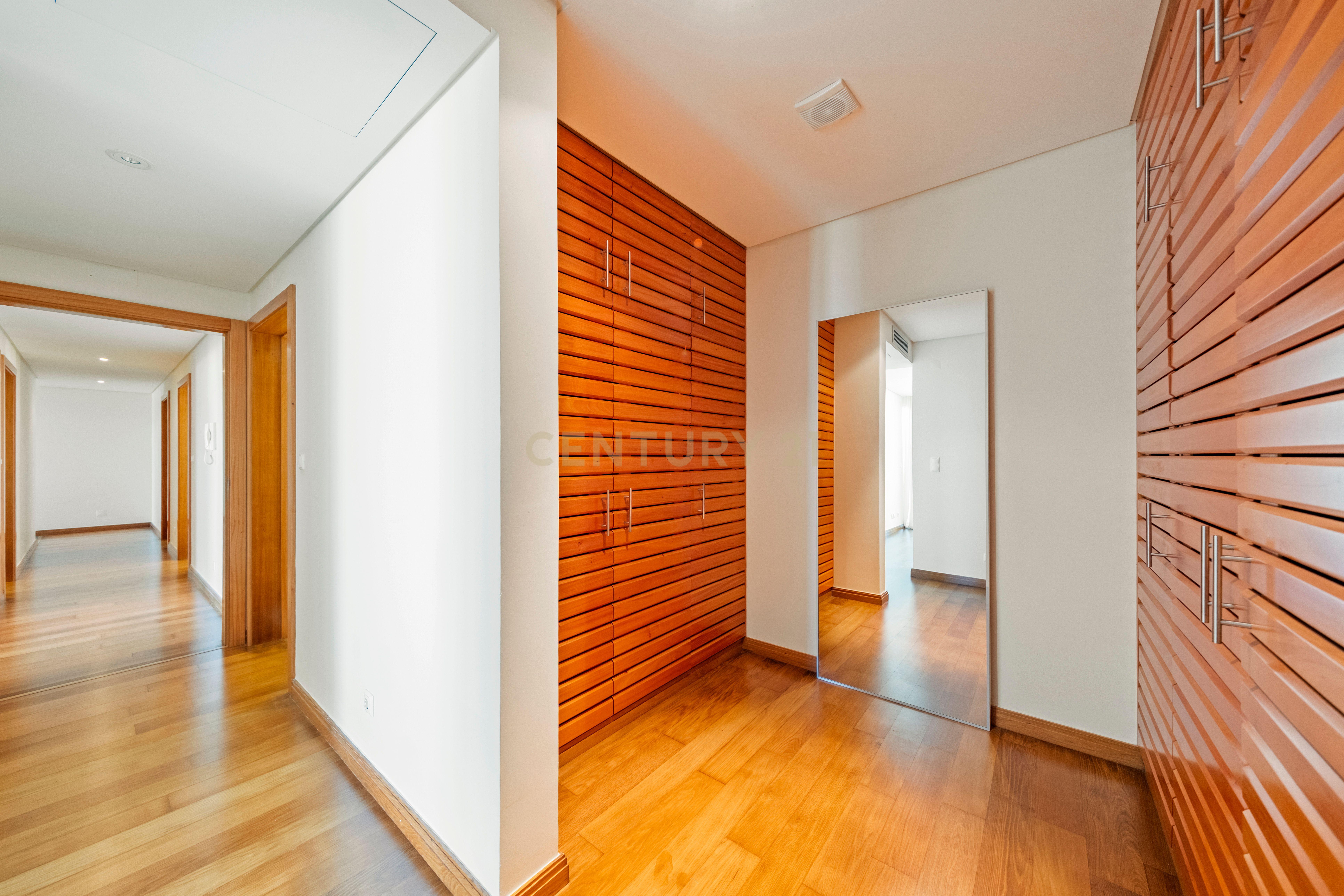 Apartamento moderno T3 com vista mar na Praia da Vitória - Image 14