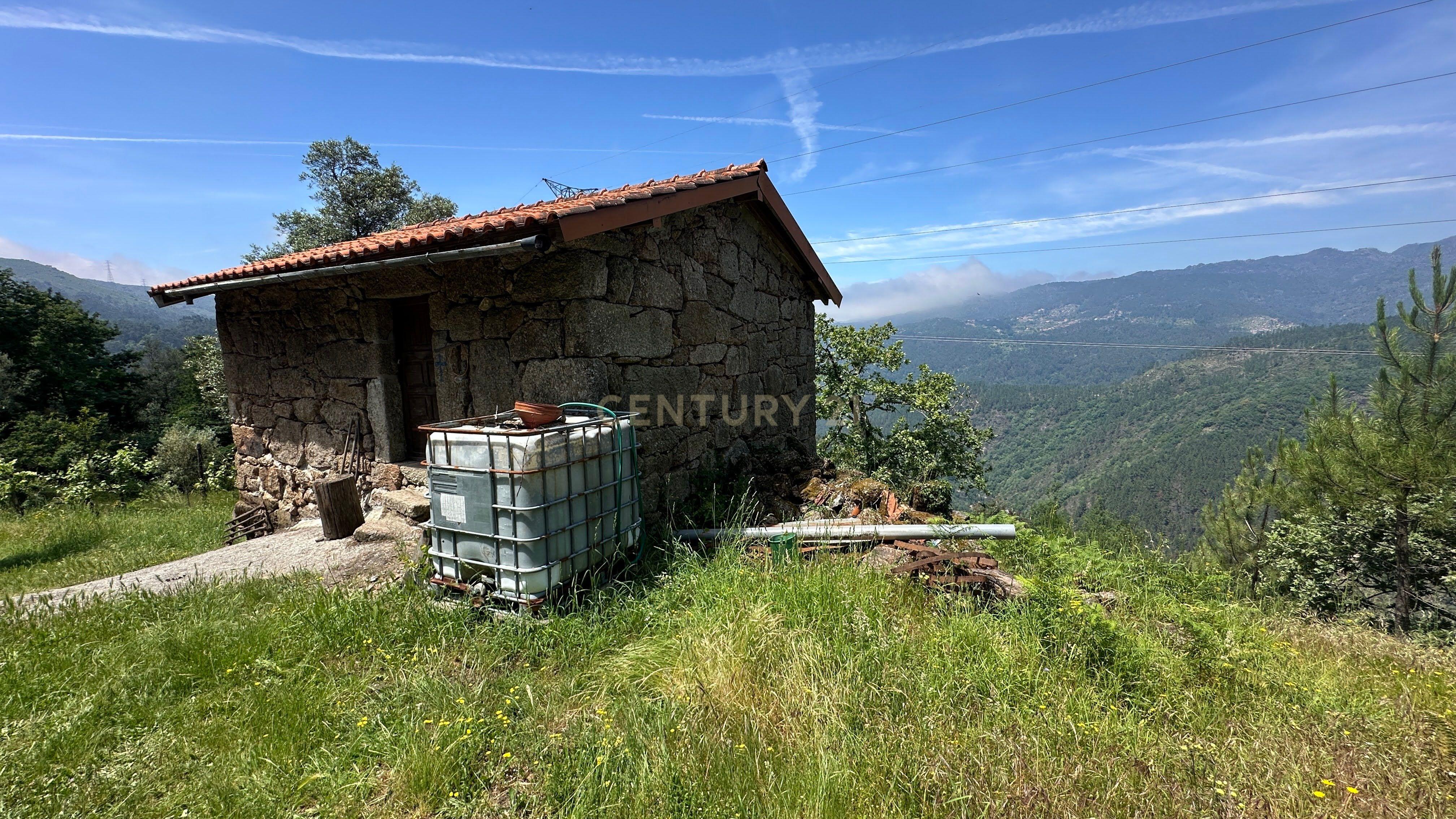 Fotografia 7 de O Refúgio Perfeito no Topo do Gerês: Onde o Silêncio Encontra a Imensidão