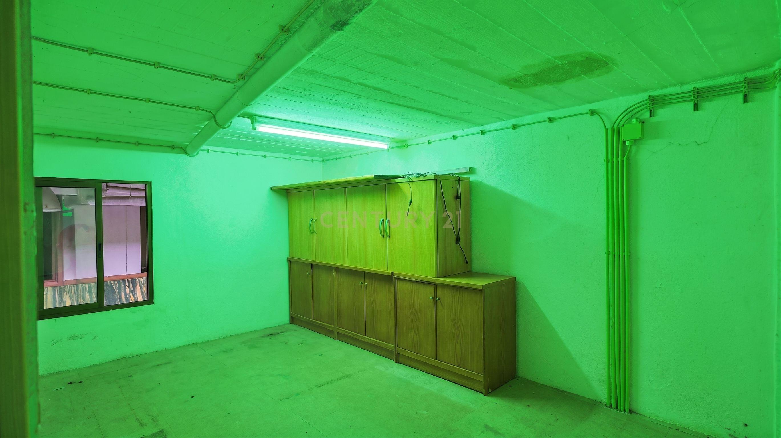 Fotografia 8 de Espaço em Vale Flores com utilização versátil