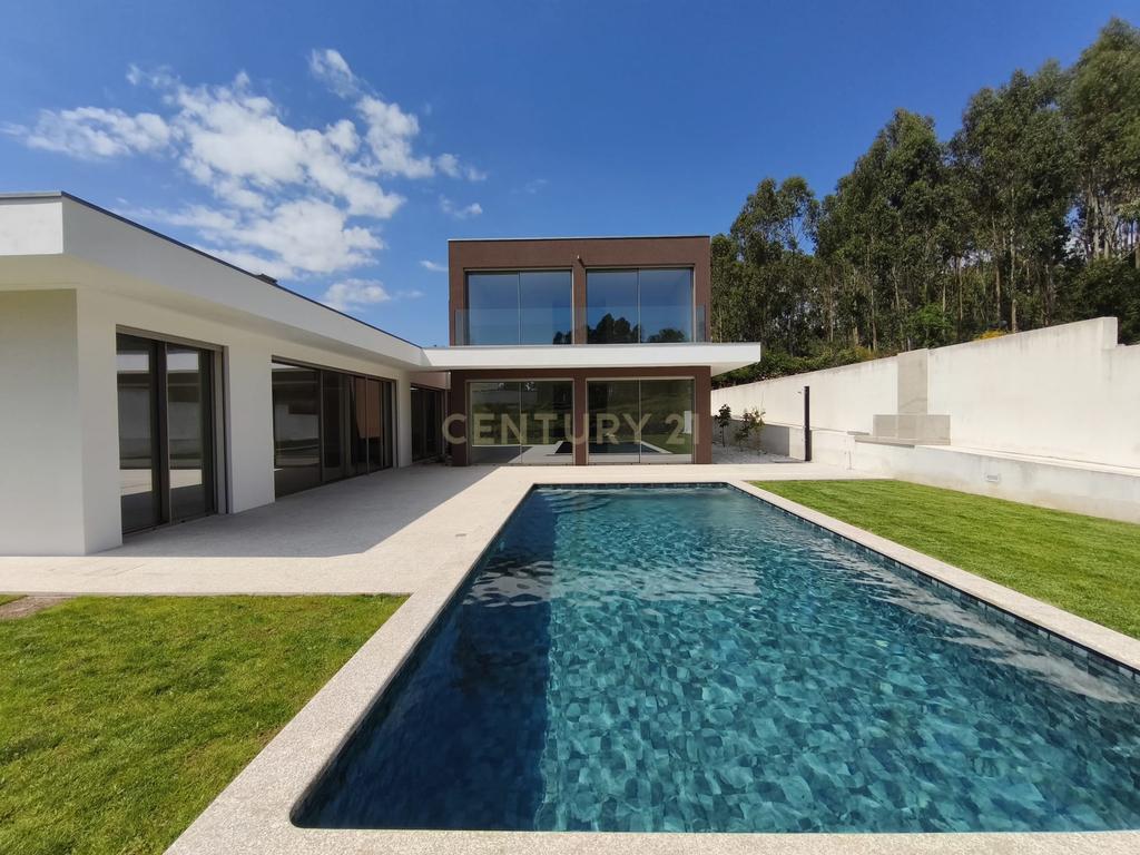 Luxuosa Moradia em Marinhas - Esposende com Vista para a Montanha e Piscina - Image 29