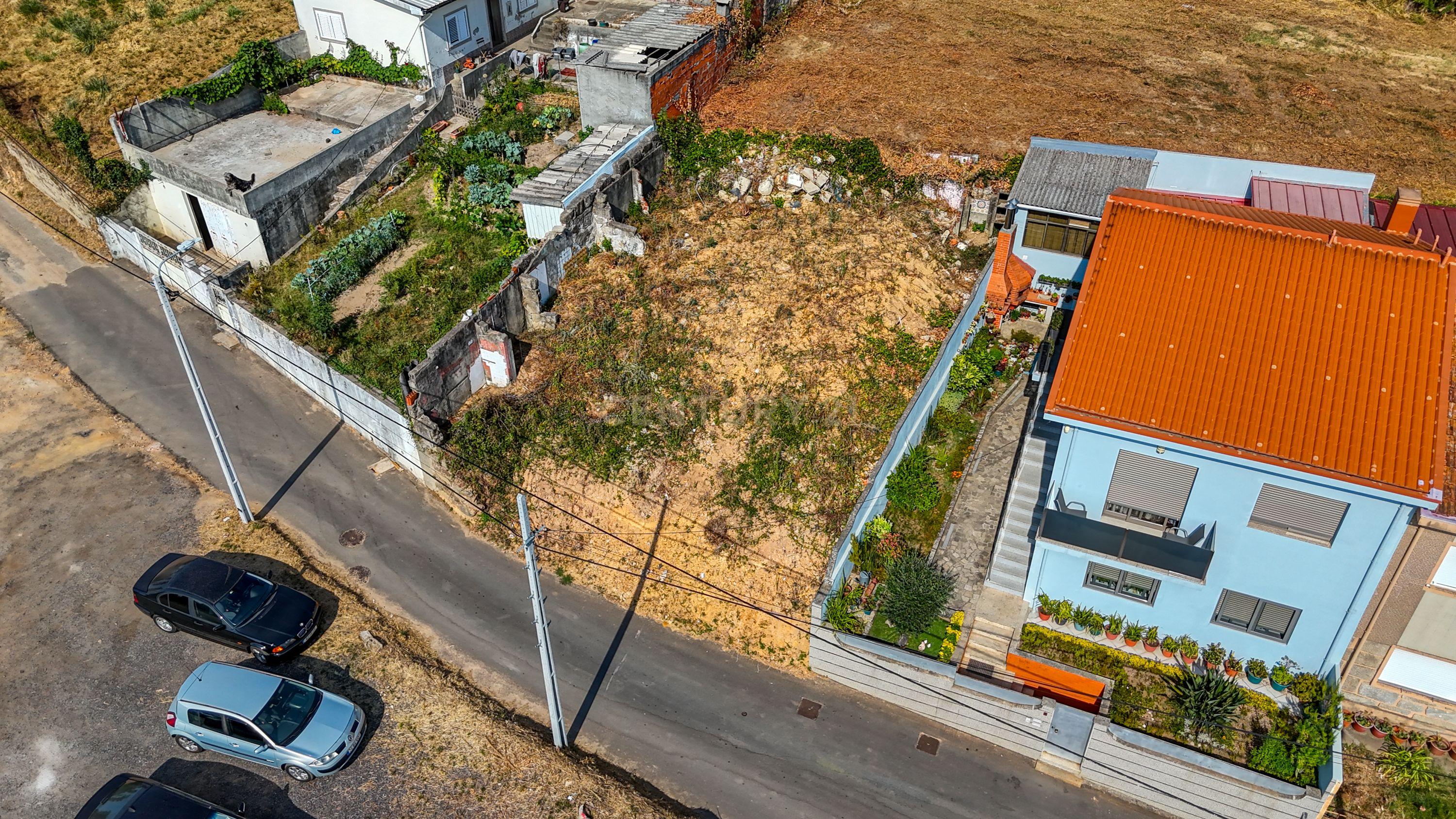 Land for sale in Gondomar, Portugal — €66,150