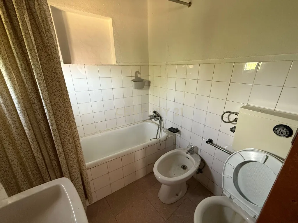 Casa T4 com Jardim e Adega em Vimioso - 53.000€ - Image 34