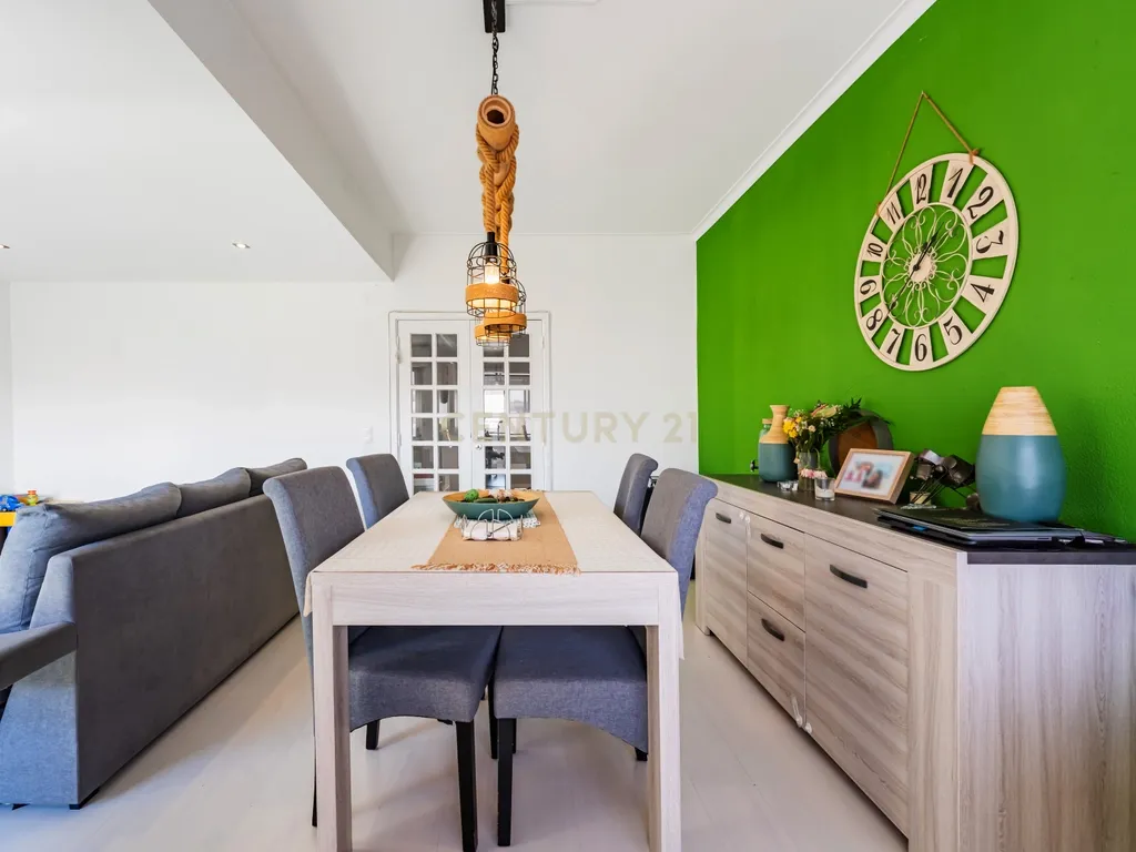 Apartamento T3 em Corroios - Alto do Moinho - Image 10