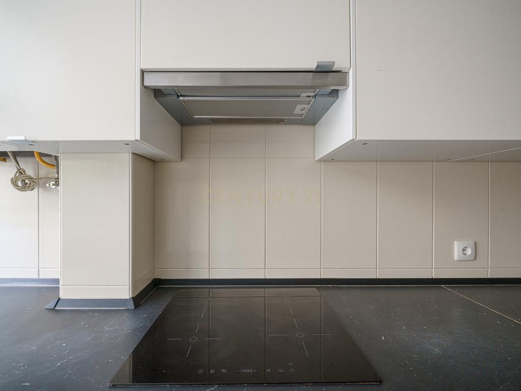 T3 Remodelado no Centro de Setúbal- Campo dos Arcos - Image 21