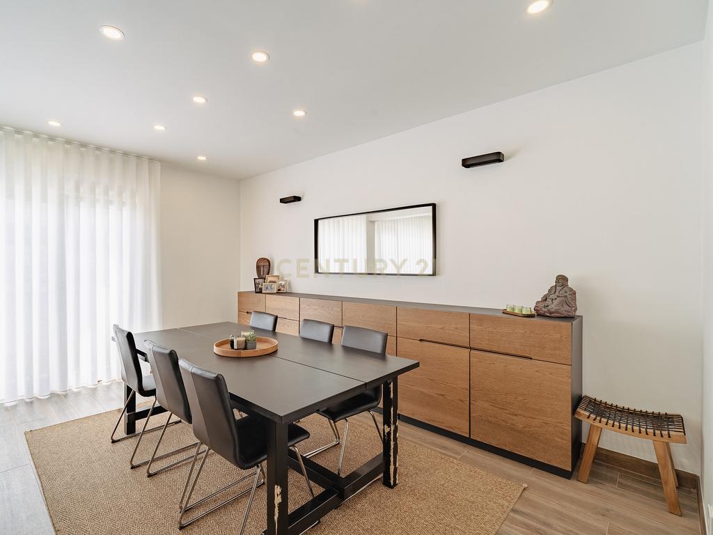 Apartamento T3 em Carnaxide, Lisboa - Image 8