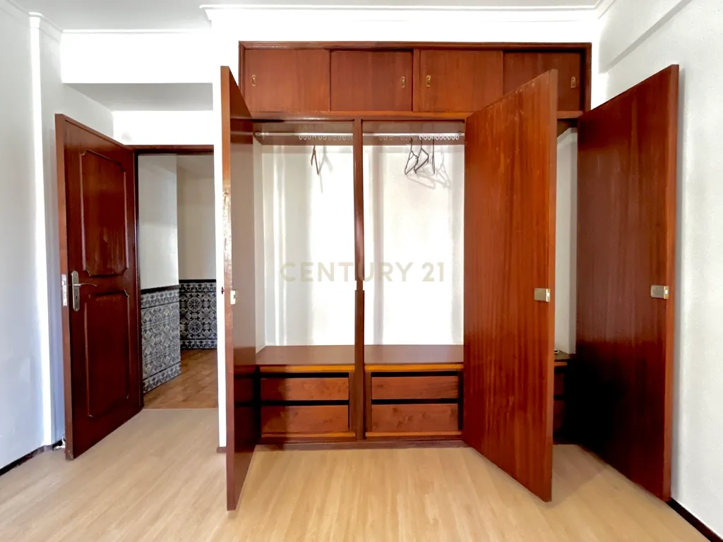 T2 Amplo | Odivelas, Lisboa - Image 12