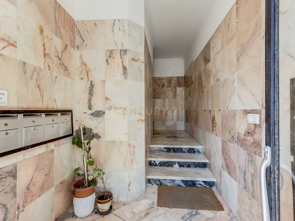 T2 RENOVADO NA SOBREDA - Image 22