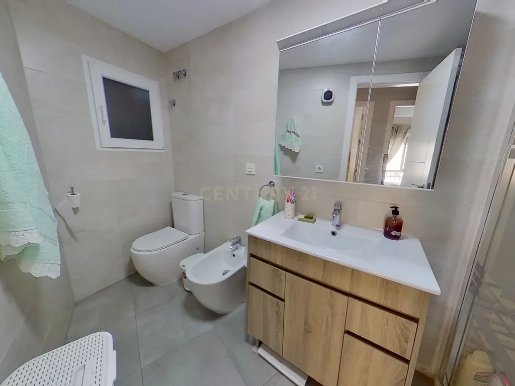 Apartamento renovado com 3 quartos a 10 minutos a pé do centro histórico - Image 20