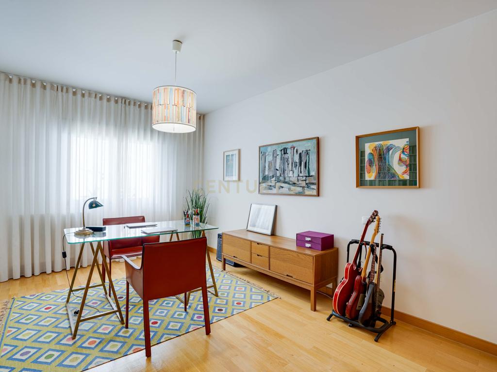 Apartamento T3 no Parque das Nações com Vista Panorâmica para o rio  - Image 13
