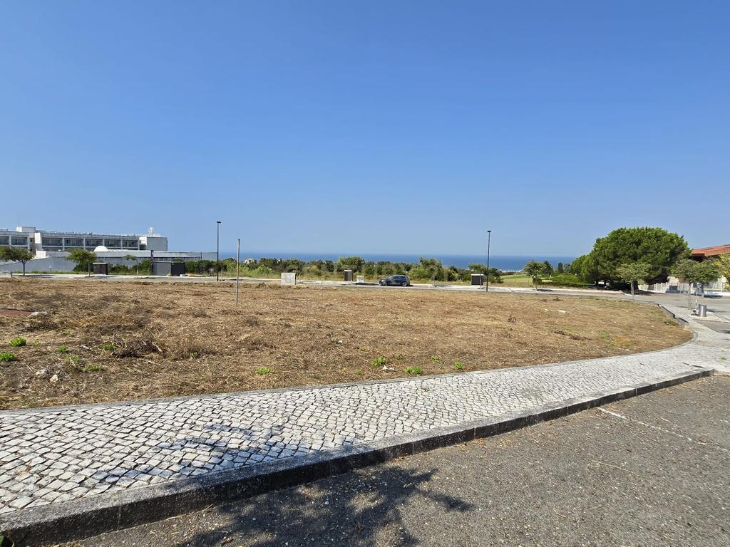 710 m² de Exclusividade num Novo Condomínio na Aldeia dos Capuchos. - Image 25
