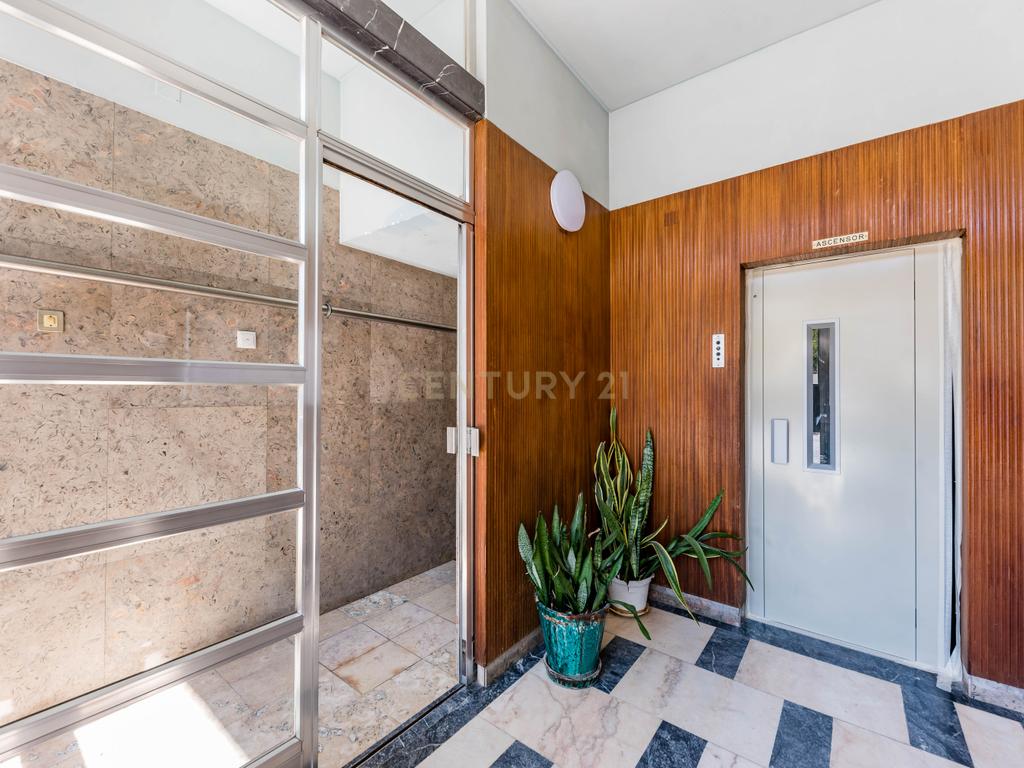  T4 no Lumiar – 143 m² com luz, espaço e equilíbrio - Image 27