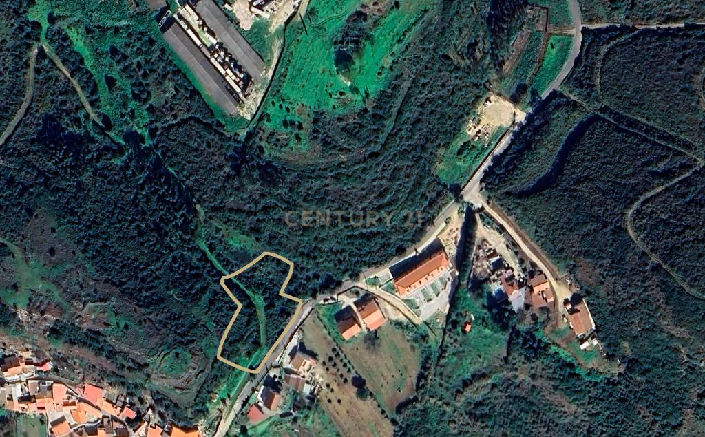 **Terreno rústico com 1520 m2 - Alenquer ** - Image 1