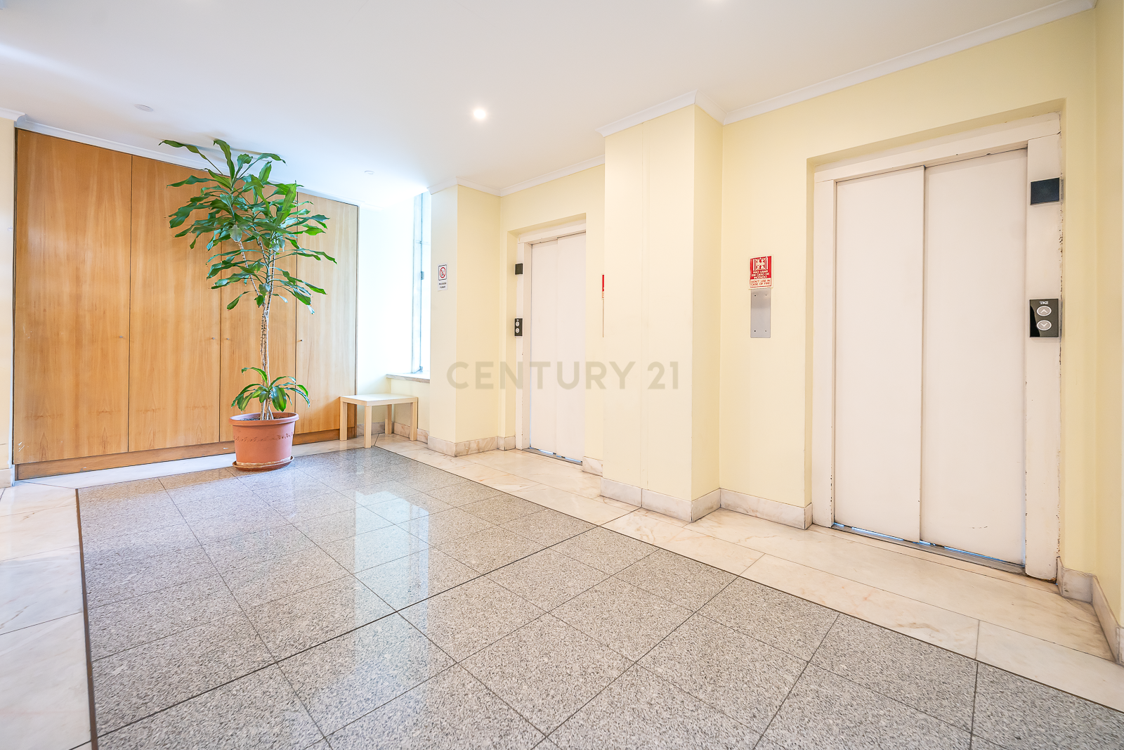 Escritório no Campo Grande subvidido em 5 gabinetes com hall e wc privativa - Image 11