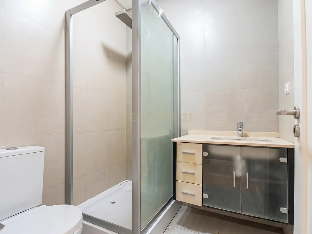 Apartamento T3 com Parqueamento e Arrecadação | Montijo - Image 25