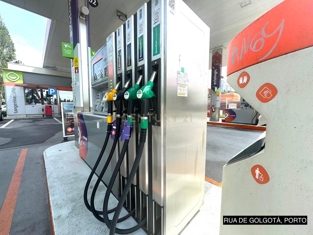 Oportunidade de investimento: 3 postos de combustível + Parque com 108 lugares de estacionamento em Vila Nova de Gaia e Porto - Image 7