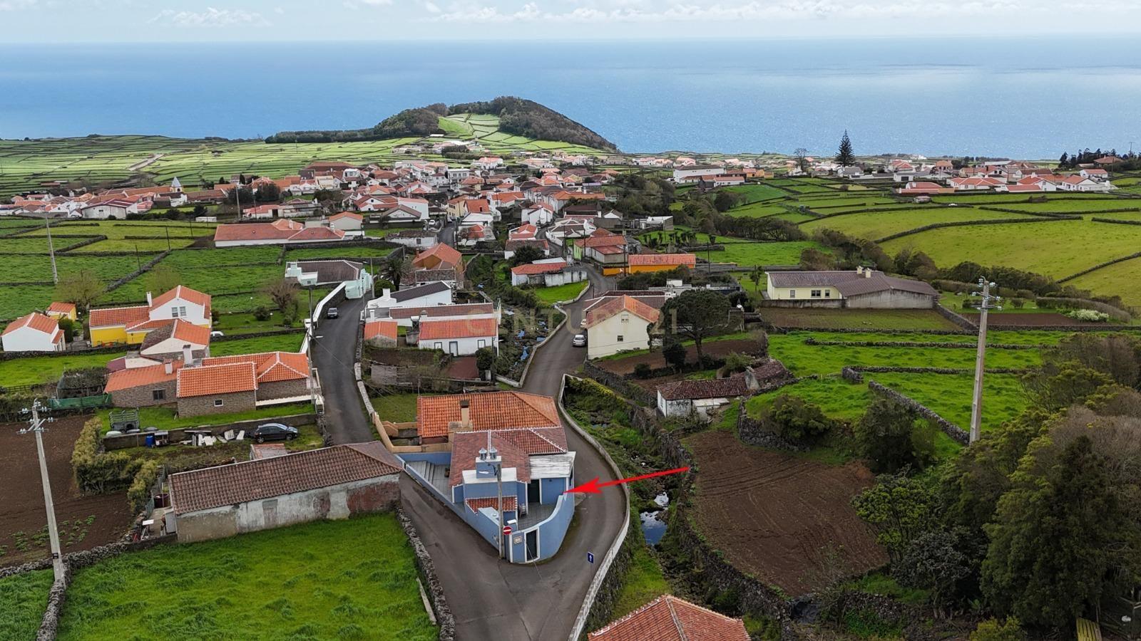 Moradia T2 na freguesia de Santa Bárbara- ilha Terceira - Image 5