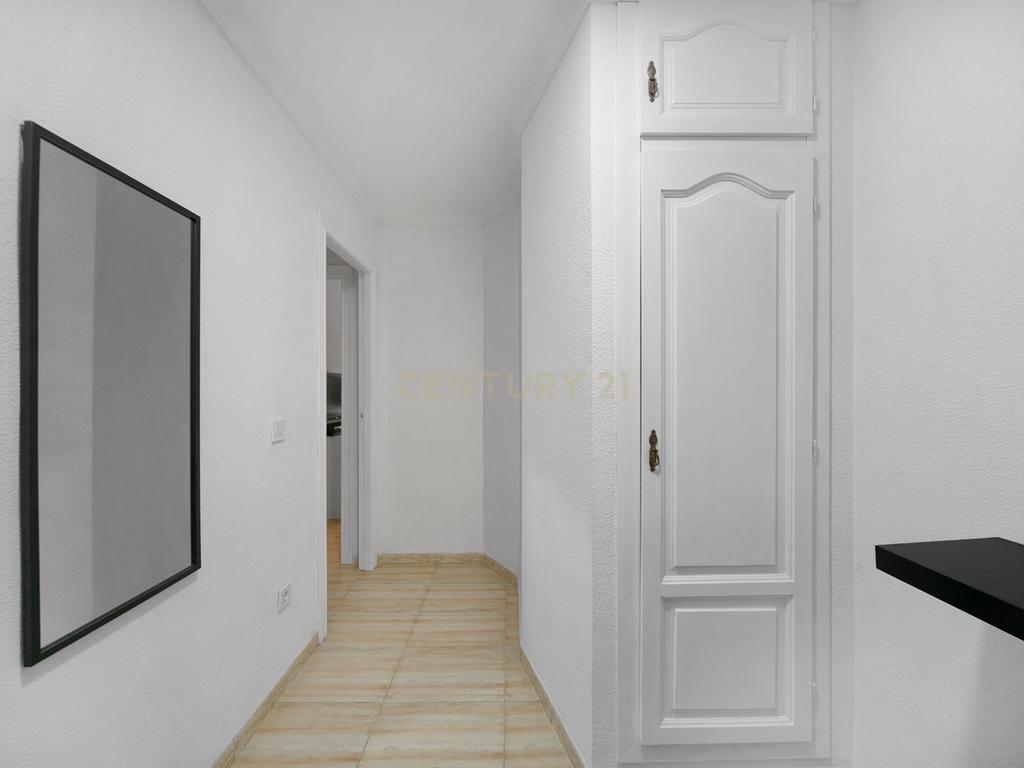  - Image 16