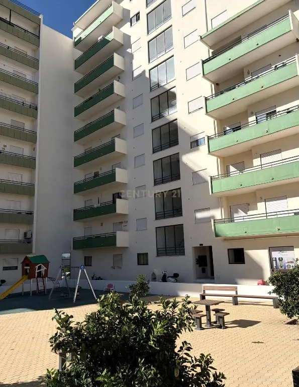 T1 em Alvor na Urbanização Serra e Mar em Alvor - Image 1