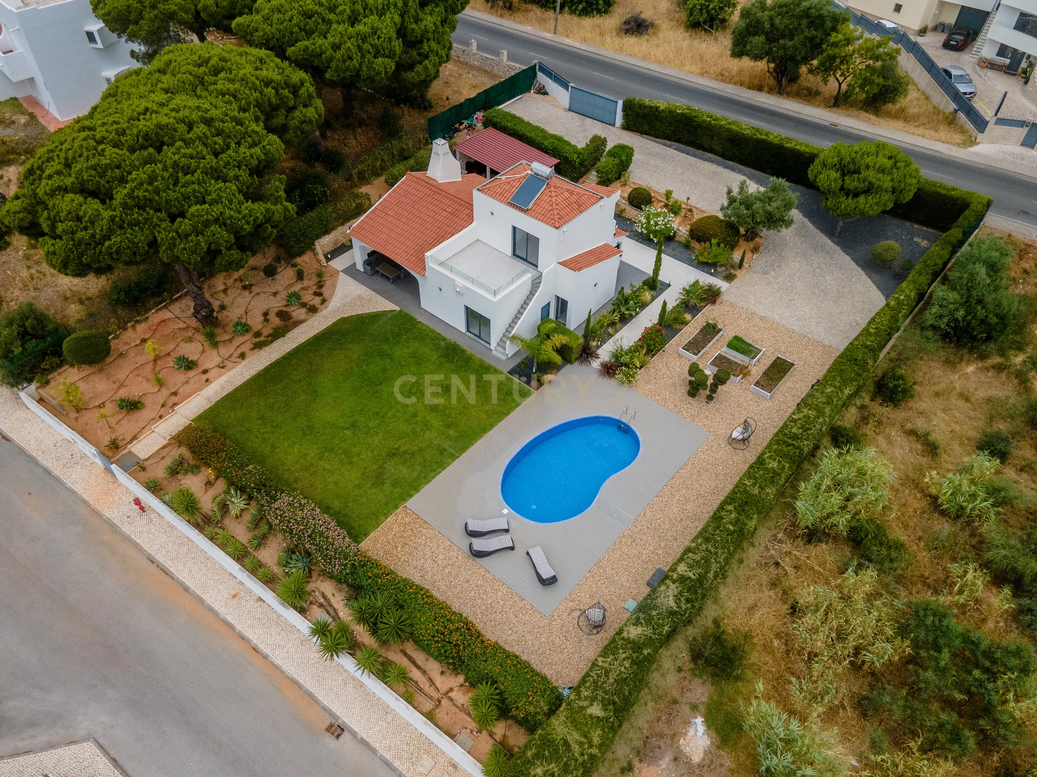 Fotografia 4 de Moradia V3 com Vista Mar Panorâmica de 180°, piscina e praia