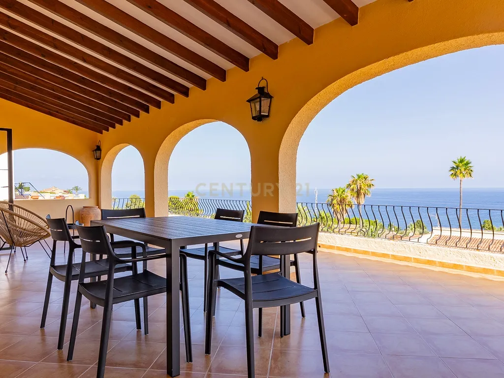 Moradia independente com piscina, vista para o mar e para o Peñón de Ifach a poucos passos da praia – Calpe - Image 14