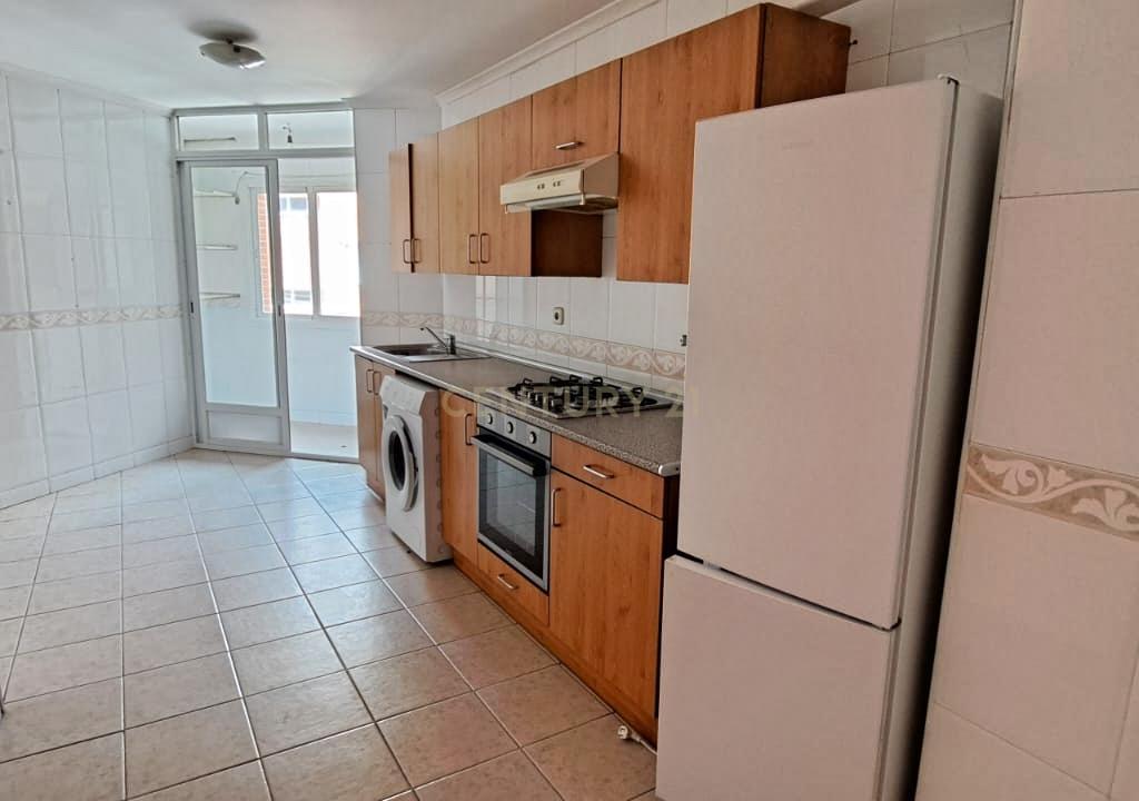 Apartamento T3 com 142m2 e lugar de garagem em Alhos Vedros - Image 7