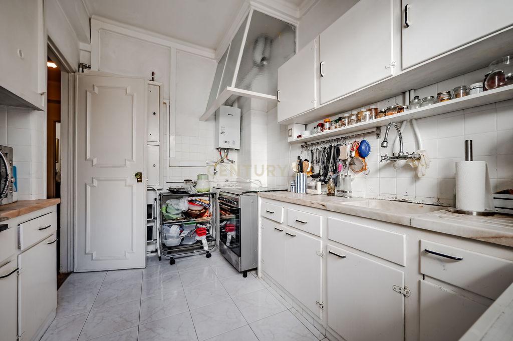 Excelente Oportunidade no Lumiar – T4 de 113 m² - Image 9