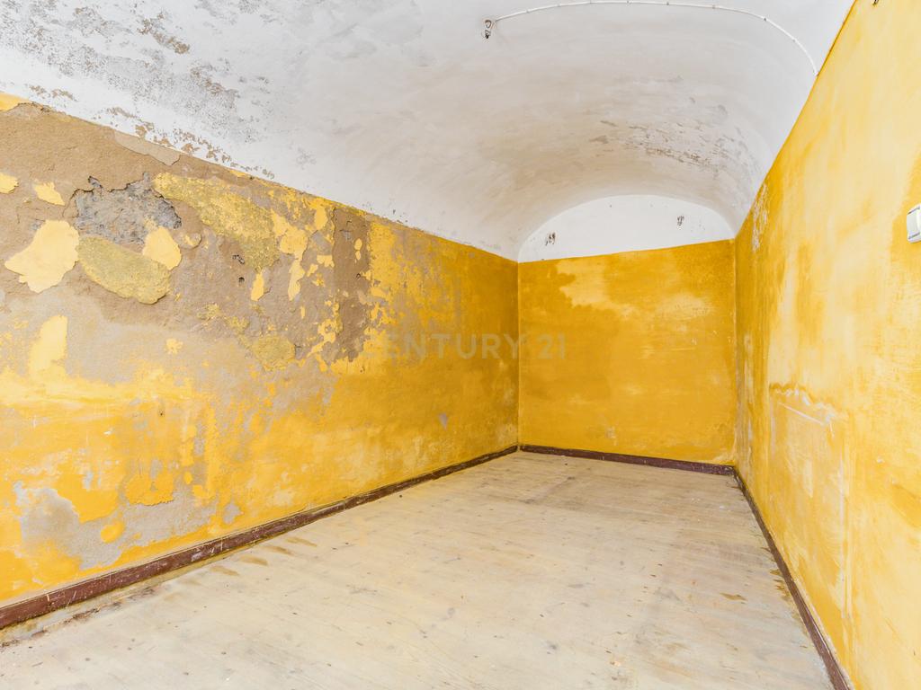 Apartamento T2 com 125m2 no Centro Histórico de Évora - Image 16