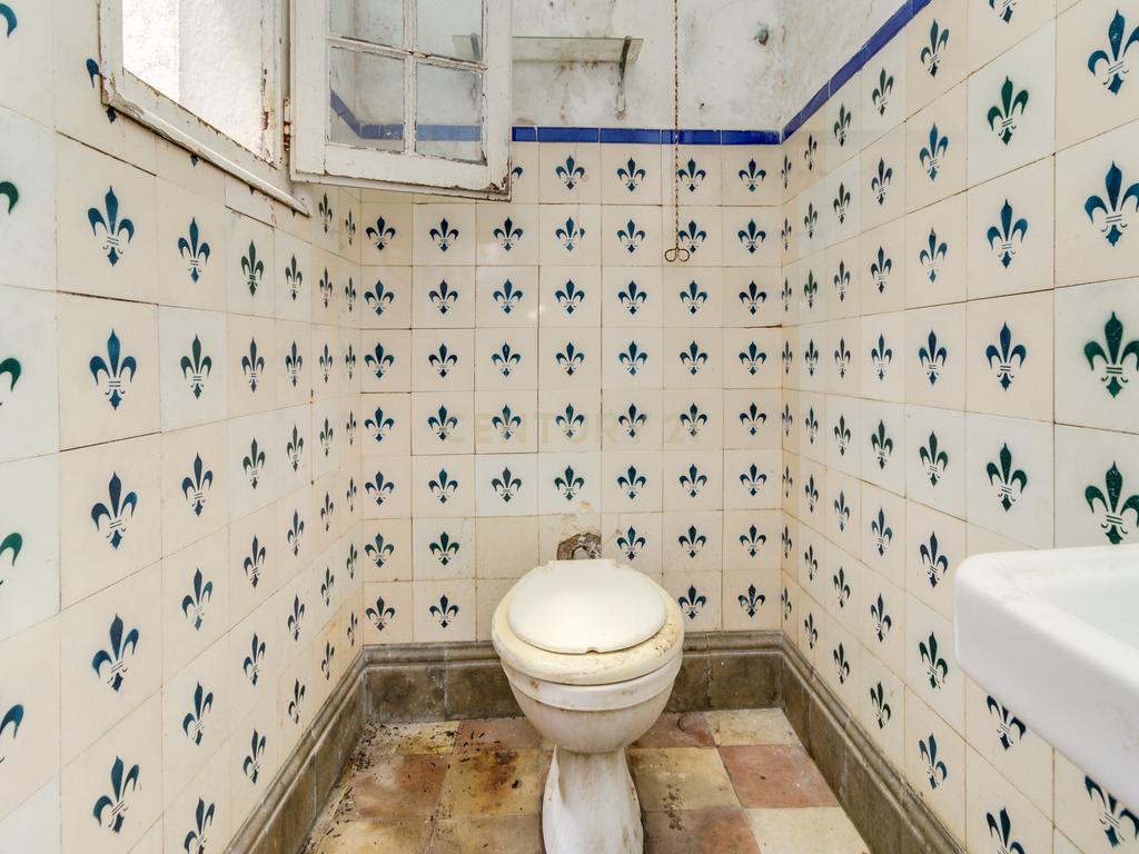 Apartamento T2 com 125m2 no Centro Histórico de Évora - Image 22
