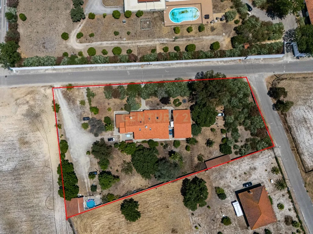 Moradia Exclusiva para Investimento em Quinta do Anjo, Palmela - Image 101