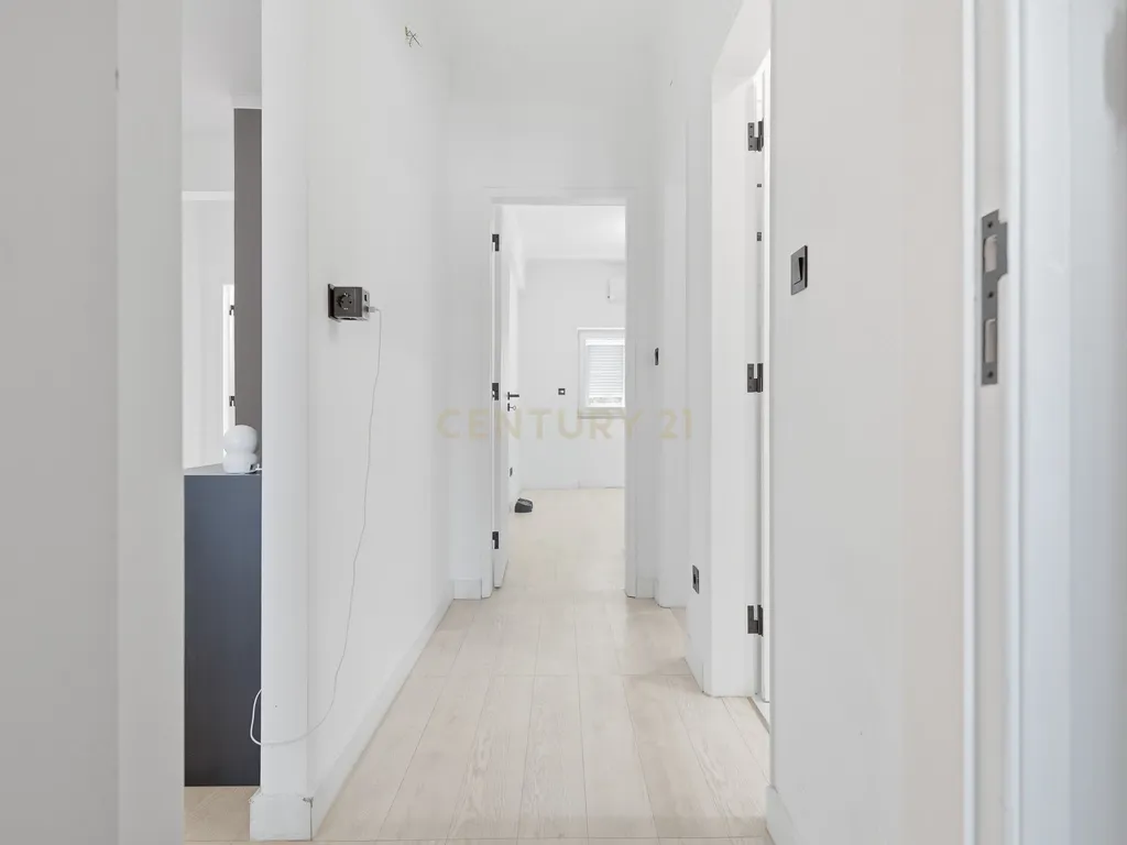 Fantástico Apartamento T3 com Excelente Localização - Image 18
