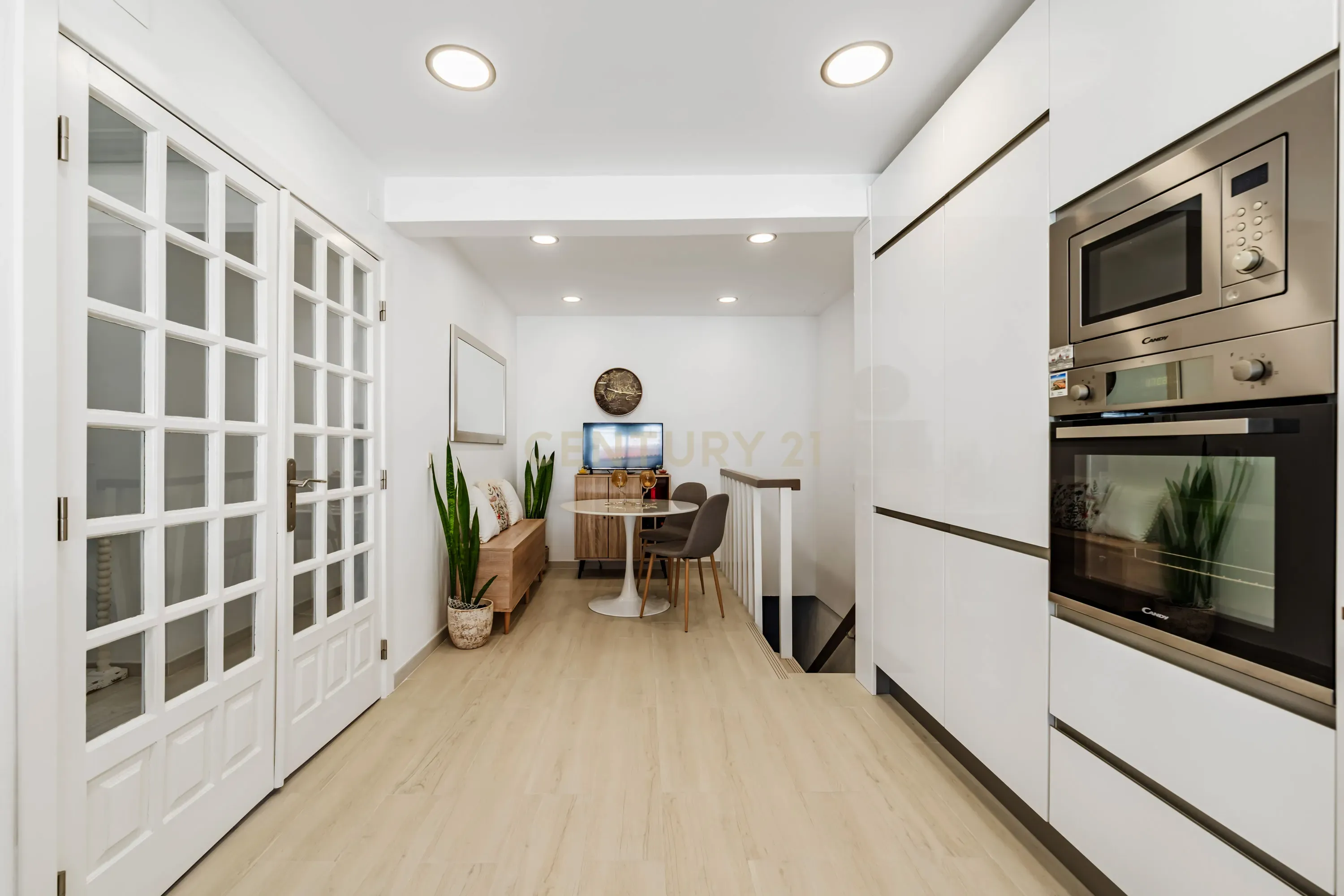 Fotografia 5 de MORADIA T3 TOTALMENTE REMODELADA | VALE DE MILHAÇOS