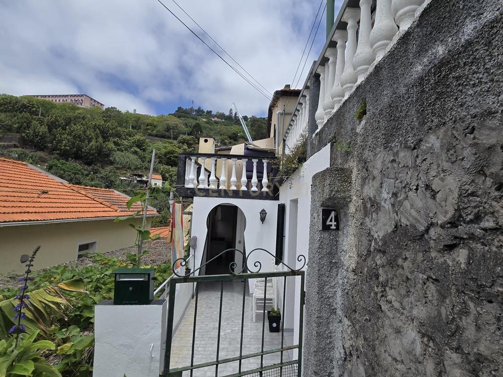 Moradia no Livramento, Funchal - Excelente Oportunidade de Investimento - Image 24