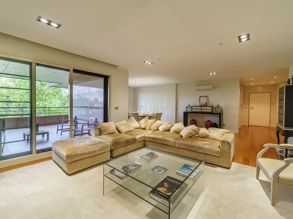 T4 com Piscina Privada na Quinta de São Jeronimo | Coimbra - Image 5
