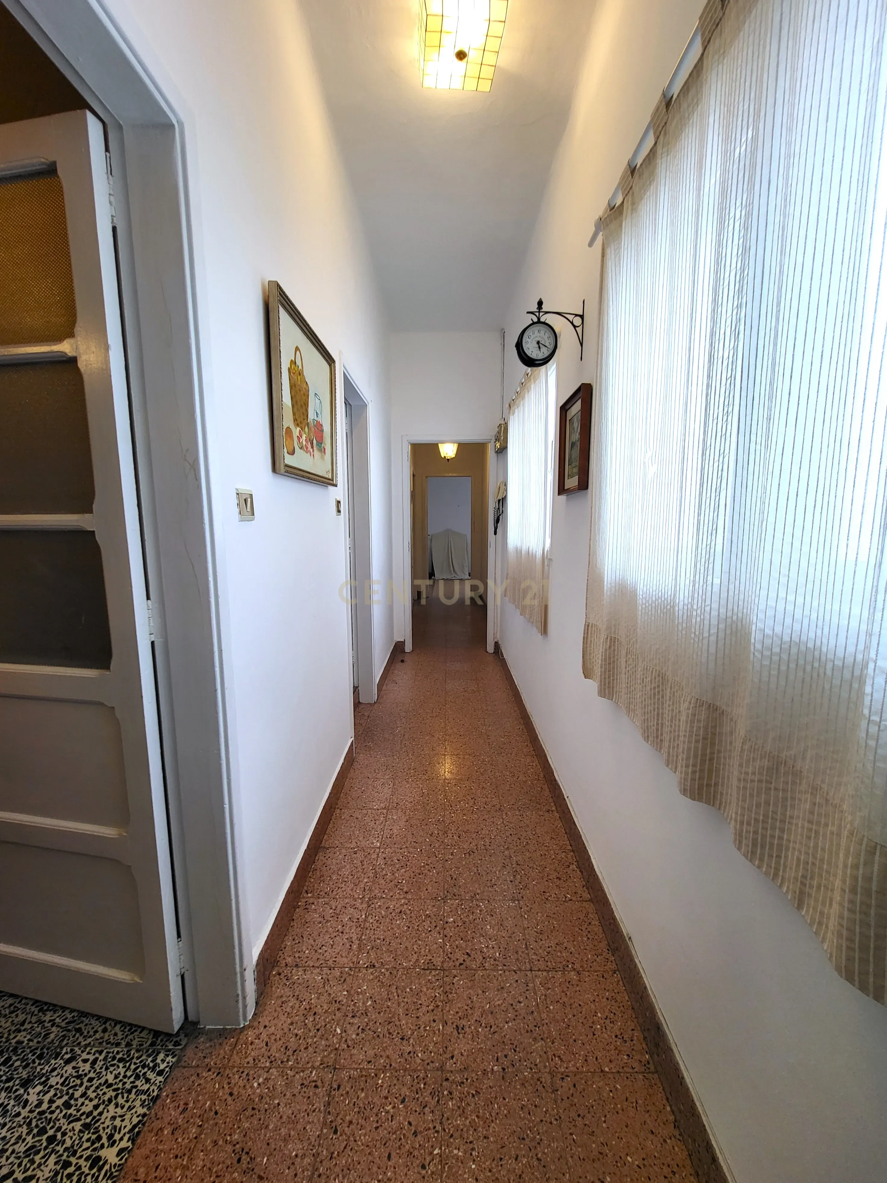  - Image 19
