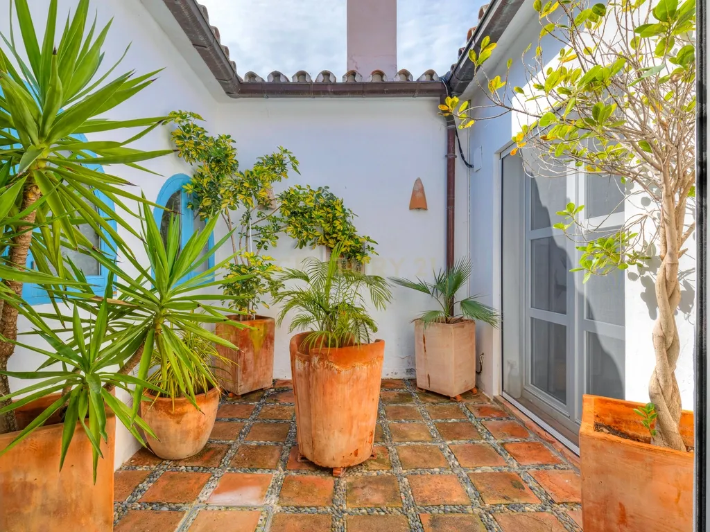 Impressionante moradia isolada com 5 quartos em San Pedro de Alcántara, Marbella - Image 32