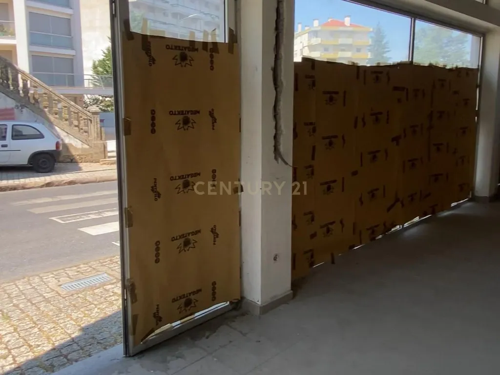 Espaço Comercial à venda no Fundão - Image 8