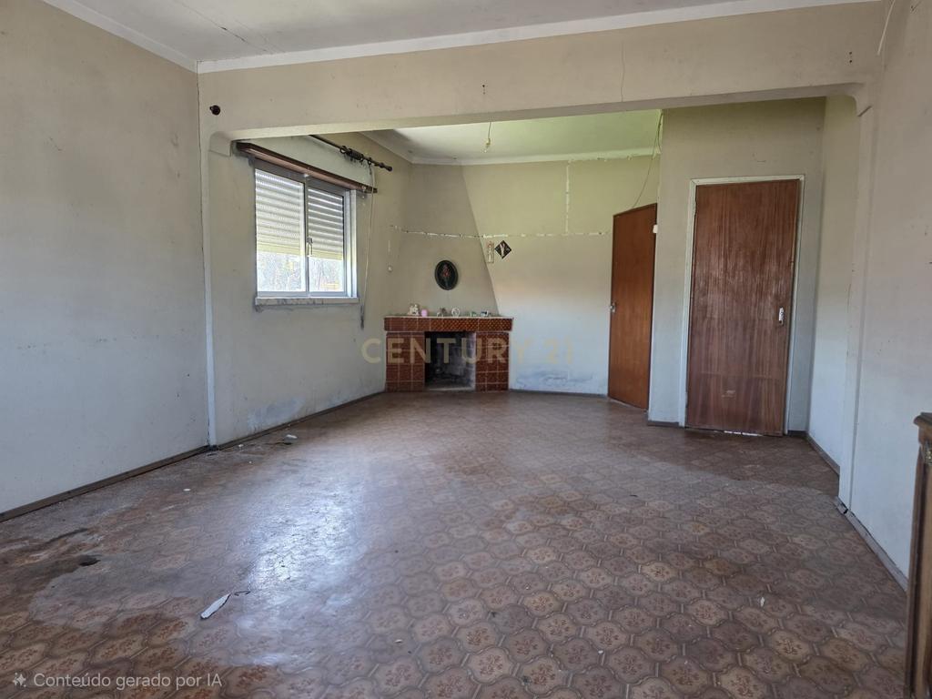 Casa para Recuperar em Marinha Grande, Leiria - Image 6