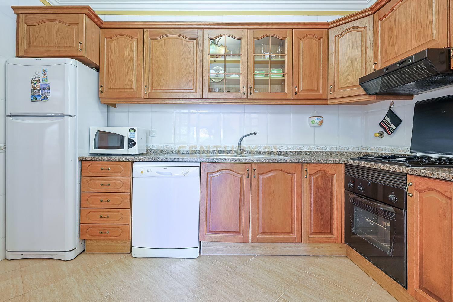 Fotografia 9 de Apartamento T1 com Vista Mar em Sesimbra, Setúbal