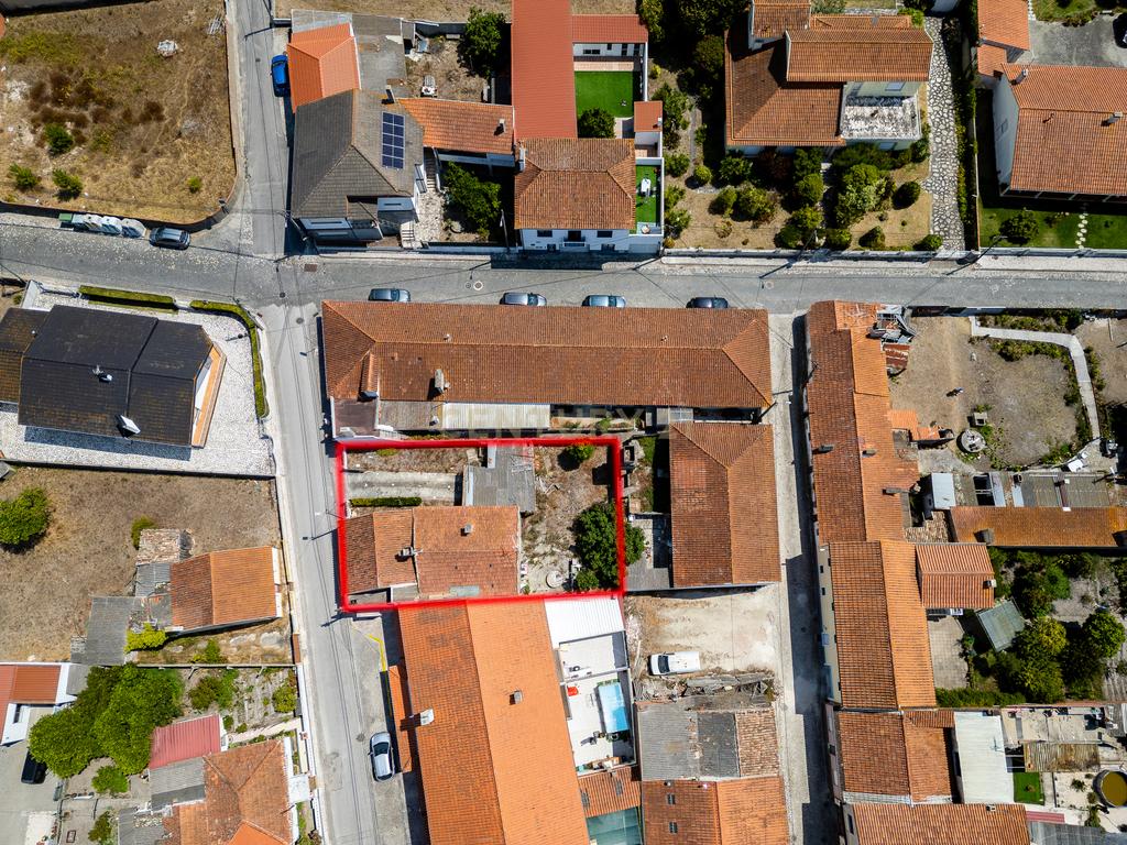Moradia T3 Térrea com Espaço Exterior – Centro da Vila de Vieira de Leiria - Image 20