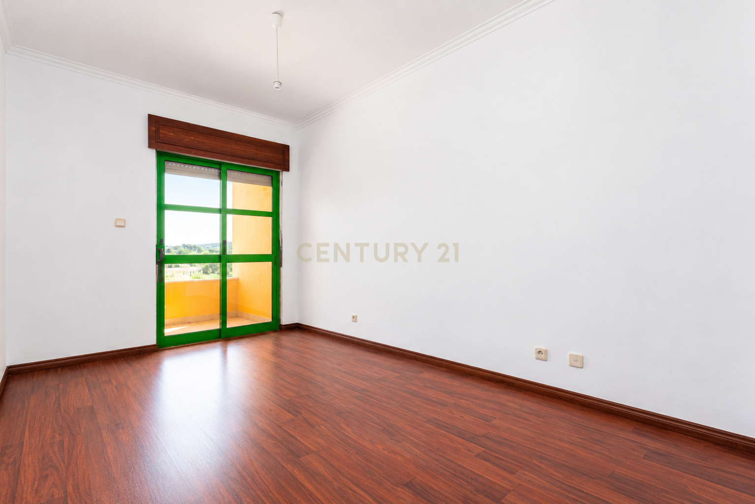Fotografia 9 de Apartamento T3 com Parqueamento e Arrecadação | Rio de Mouro