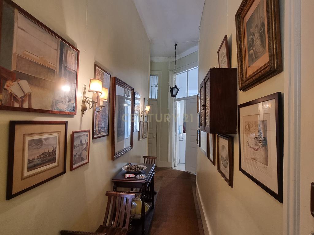 Apartamento Pombalino de Charme com 8 Assoalhadas – Av. Almirante Reis, Lisboa - Image 30