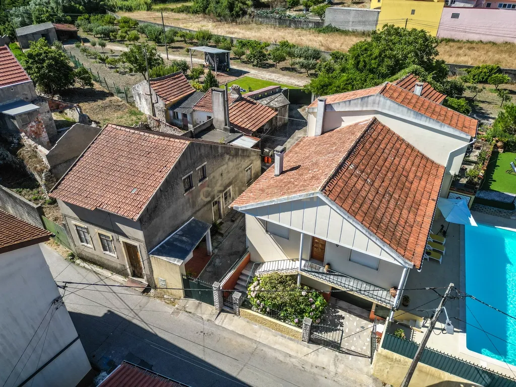 Casa antiga para recuperar com terreno e árvores de fruto, Alhadas, Figueira da Foz. - Image 42